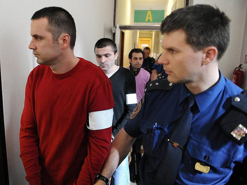 Případ mezinárodního gangu obchodníků s kokainem uzavřel v úterý Krajský soud v Ostravě. Na snímku Albánec Bekim Syla.