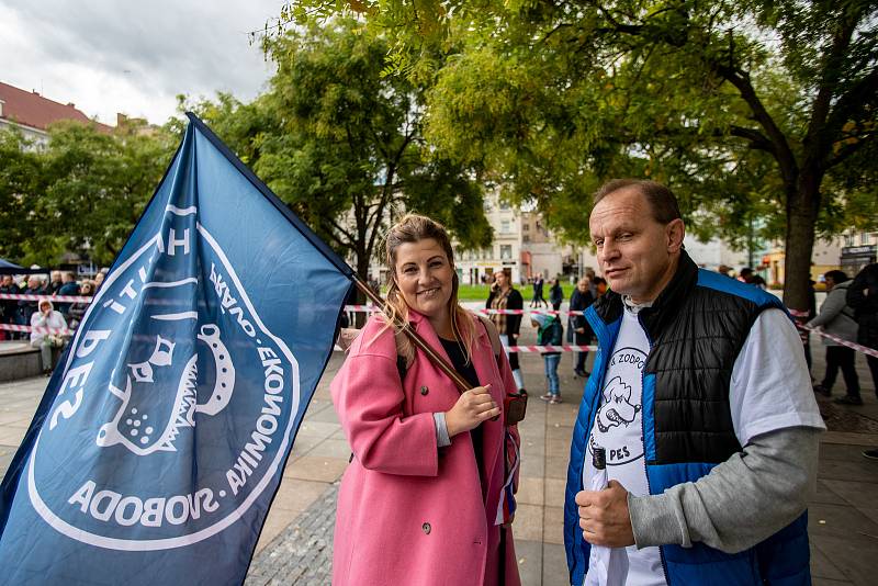 Demonstrace proti vládě na Masarykově náměstí, 28.září 2022, Ostrava.