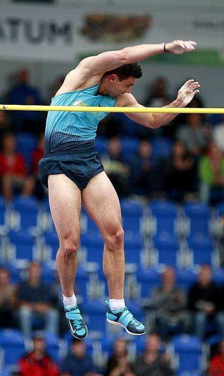 Skvělou podívanou servírovala Zlatá tretra Ostrava i ve svém dvaapadesátém pokračování. Světový rekord sice nepadl žádný, ale přesto se bezmála patnáct tisíc diváků dočkalo řady vynikajících výkonů. 