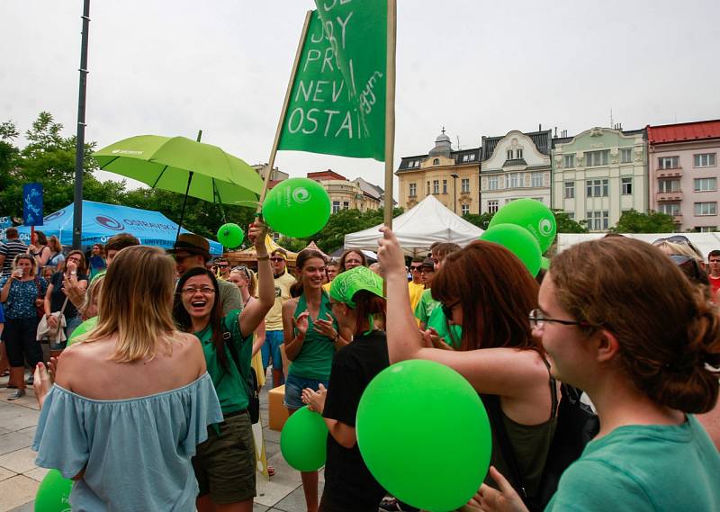 Třetí ročník happeningu Jsme Ostravská! se konal 27. června na Masarykově náměstí v centru města.