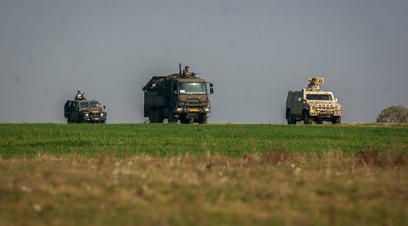 Krajské vojenské velitelství Ostrava v úterý pořádalo mediální den s ukázkami likvidací nepřítele při přepadeních, léčkách, ale i dalších akcích „militantních skupin“ vyslaných k destabilizaci bezpečnostní situace v zemi.