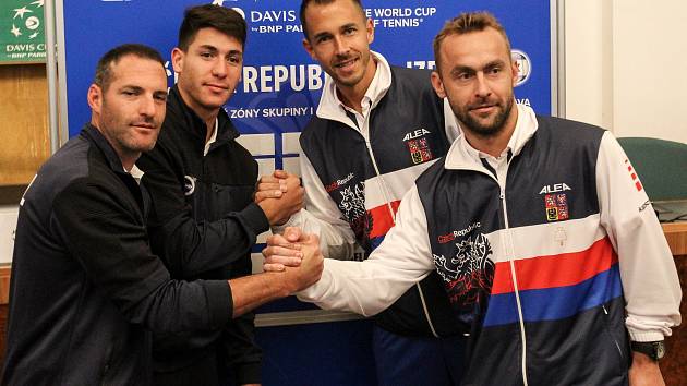 Davis cup - losování Zleva Jonathan Erlich, Yshai Oliel, Lukáš Rosol, Roman Jebavý