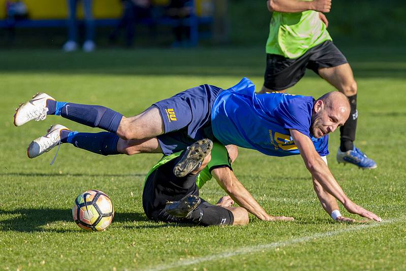 Zápas Žimrovice - Krásné Loučky, říjen 2018.