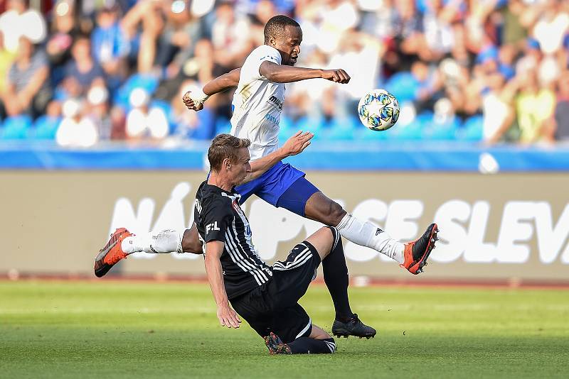 Utkání 9. kola první fotbalové ligy FORTUNA:LIGA, FC Baník Ostrava - SK Dynamo České Budějovice, 15. září 2019 v Ostravě. Na snímku (dole) Pavel Novák a Dame Diop.