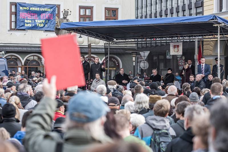 Třetí a poslední den návštěvy Moravskoslezského kraje prezident republiky Miloš Zeman zakončil ve Frenštátě pod Radhoštěm.