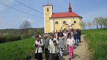 Hasiči z Lukavce, místní části Fulneku, si ke svému 130. výročí nadělili nový prapor, který byl při mši ve zcela zaplněném kostele slavnostně posvěcen. 