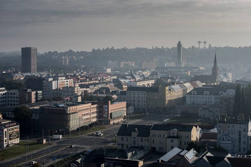 O víkendu panovalo příznivé počasí. Nad Ostravu vzlétlo hned několik balónů. 