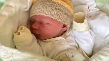 Tobiáš Včelka, Branka u Opavy, narozen 18. března 2021 v Opavě, míra 49 cm, 3350 g. Foto: Tereza Fridrichová