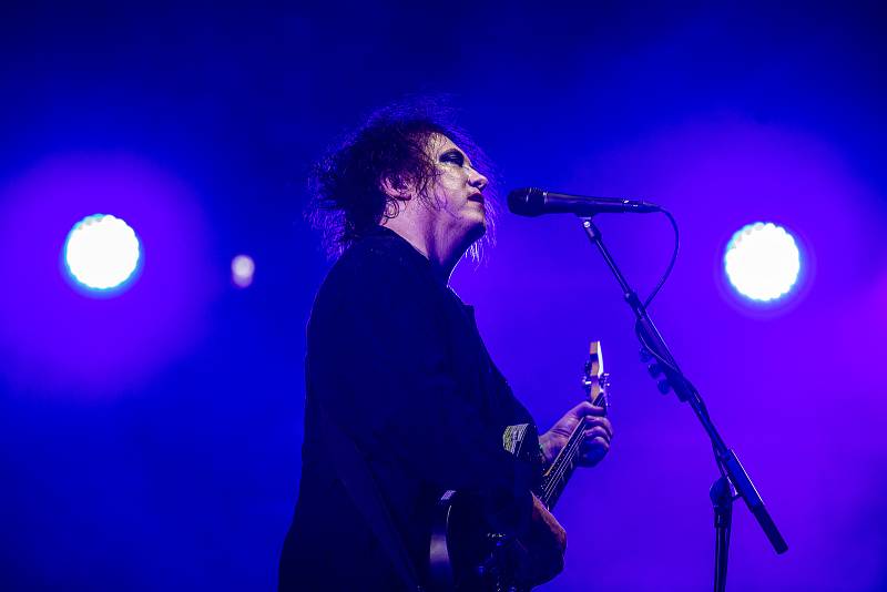 Hudební festival Colours of Ostrava 2019 v Dolní oblasti Vítkovice, 20. července 2019 v Ostravě. Na snímku Robert Smith z The Cure.