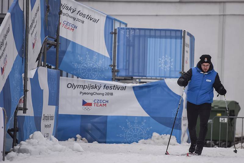 Olympijský festival u Ostravar Arény, 12. února 2018 v Ostravě. Běžky.