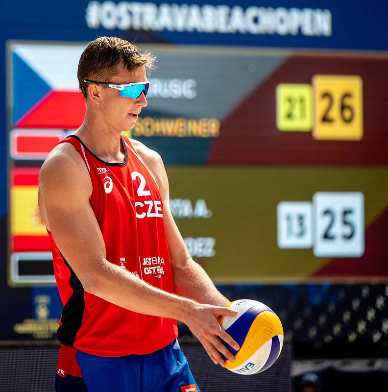 J&T Banka Ostrava Beach Open, 3. června 2021 v Ostravě. David Schweiner (CZE).