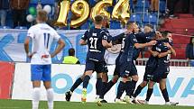 Utkání 11. kola první fotbalové ligy: FC Baník Ostrava - FC Slovácko, 16. října 2021 v Ostravě. Tým Slovácka oslavuje gól.