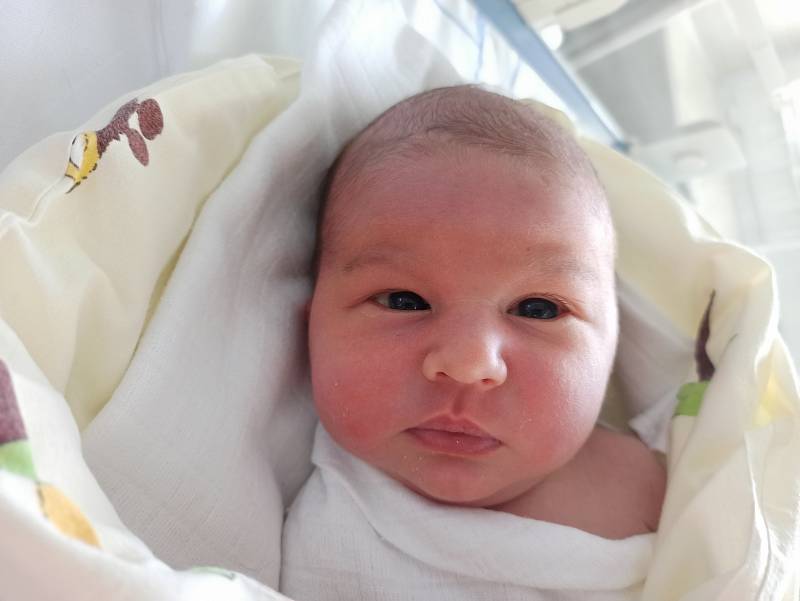 David Kichalo, Třinec, narozen 28. dubna 2022 v Třinci, míra 50 cm, váha 3460 g. Foto: Gabriela Hýblová