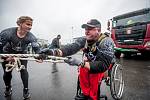 Den rekordů, na kterém handicapovaný kulturista Daniel Minster utáhl na invalidním vozíku nákladní automobil Tatra (do vzdálenosti 252cm).