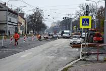 Provoz v Hlučínské ulici a navazující Sokolské třídě v Ostravě-Přívoze byl v pondělí 15. listopadu 2021 částečně obnoven.