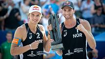 FIVB Světové série v plážovém volejbalu J&T Banka Ostrava Beach Open, 2. června 2019 v Ostravě. Finále muži, (1) Anders Berntsen Mol, (2) Christian Sandlie Sorum.