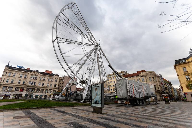 Příprava na vánoční zábavu v centru Ostravy jsou v plném proudu, 18. listopadu 2021,