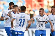 Utkání 2. kola první fotbalové ligy: FC Baník Ostrava - SK Dynamo České Budějovice, 28. srpna 2020 v Ostravě. Zleva radost Roman Potočný z Ostravy a Patrizio Stronati z Ostravy.