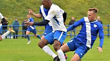 I sedmé utkání na domácím trávníku fotbalisté Blanska (bílé dresy) vyhráli. Ve 12. kole Moravskoslezské ligy porazili MFK Frýdek-Místek 1:0. Foto: Josef Kratochvíl