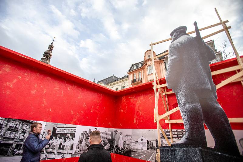 Víkend v Ostravě se nese ve znamení oslav 30. výročí sametové revoluce. Na snímku Masarykovo náměstí, sobota 16. listopadu 2019.