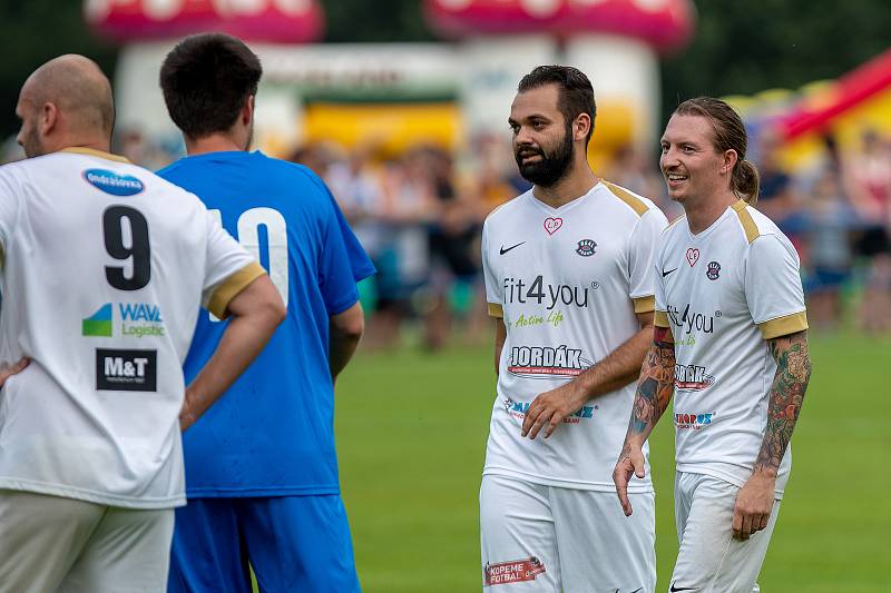 Kopeme za fotbal,TJ Břidličná-Real Top Praha.