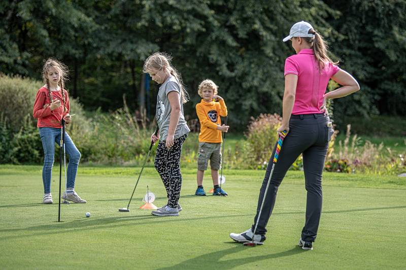 Golf Park Lhotka v Ostravě hostil partnery Deníku.