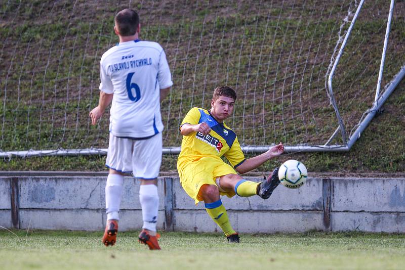 Klimkovice - Slavoj Rychvald (v bílém).