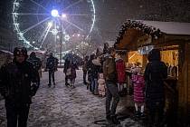 Vánoční trhy na Masarykově náměstí, 26. listopadu 2021 v Ostravě.