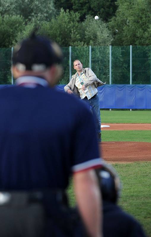 Čeští baseballisté do 18 let podlehli na evropském šampionátu v Ostravě ve středu Nizozemsku 5:11.