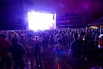 Na festival elektronické hudby Beats for Love si do Dolní oblasti Vítkovic našly cestu tisíce fanoušků. 