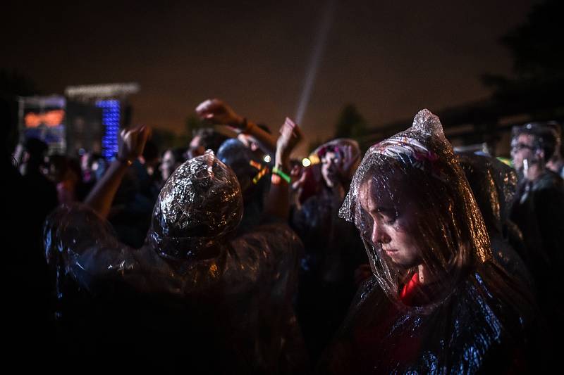 Hudební festival Colours of Ostrava 2018 v Dolní oblasti Vítkovice, 19. července 2018 v Ostravě. Na snímku Aurora.