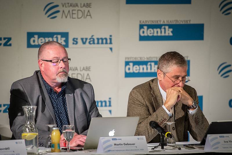 Na snímku Martin Gebauer (vlevo) a Ivo Vondrák na akci Deníku Setkání s hejtmanem Moravskoslezského kraje, 3. října 2019 v Multifunkční aule Gong v Dolních Vítkovicích.