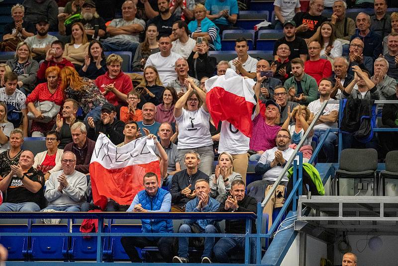 Tenisový turnaj žen WTA Agel Open 2022, 4. října 2022, Ostrava. Fanoušci.