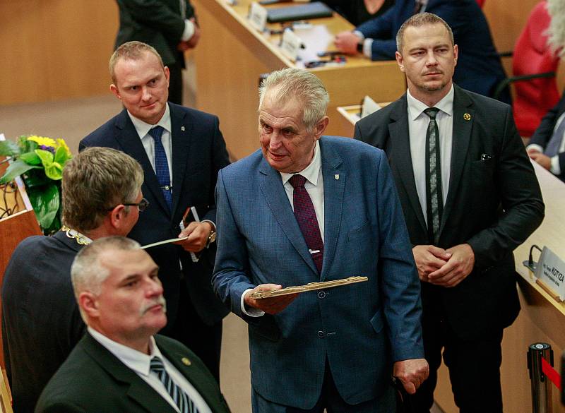 Prezident Miloš Zeman zahájil v úterý 5. září 2017 v Ostravě svou pátou oficiální návštěvu Moravskoslezského kraje.