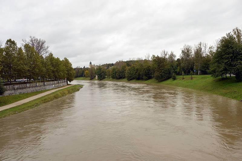 Řeka Lučina a Ostravice 14. října 2020 odpoledne.