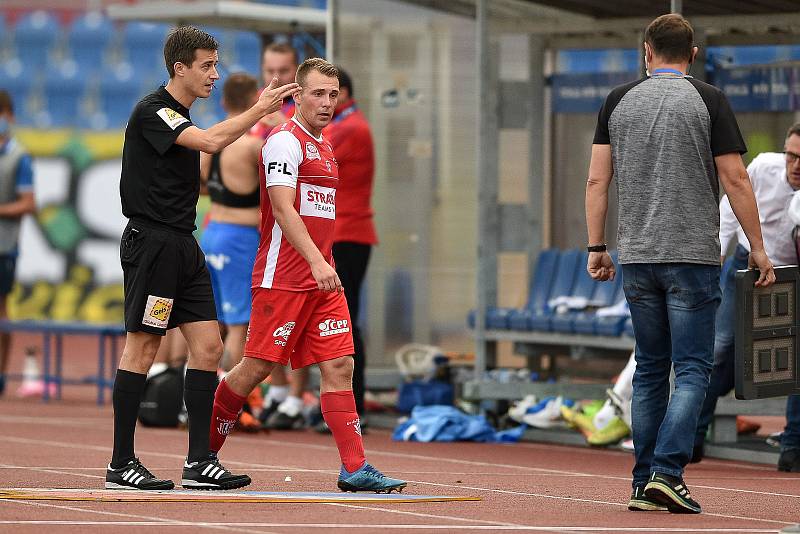 Utkání 4. kola první fotbalové ligy: FC Baník Ostrava - FK Pardubice, 19. září 2020 v Ostravě. Jan Prosek z Pardubice.