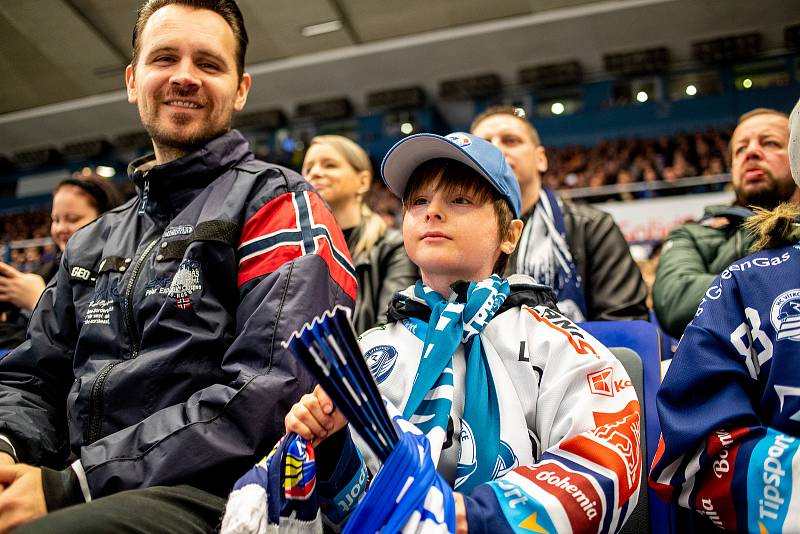 Semifinále play off hokejové extraligy - 7. zápas: HC Vítkovice Ridera - Mountfield Hradec Králové, 15. dubna 2023, Ostrava. Fanoušci