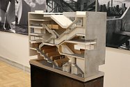 Výstava STEVEN HOLL: Making Architecture je k vidění do 5. prosince 2021 v Galerii výtvarného umění v Ostravě.