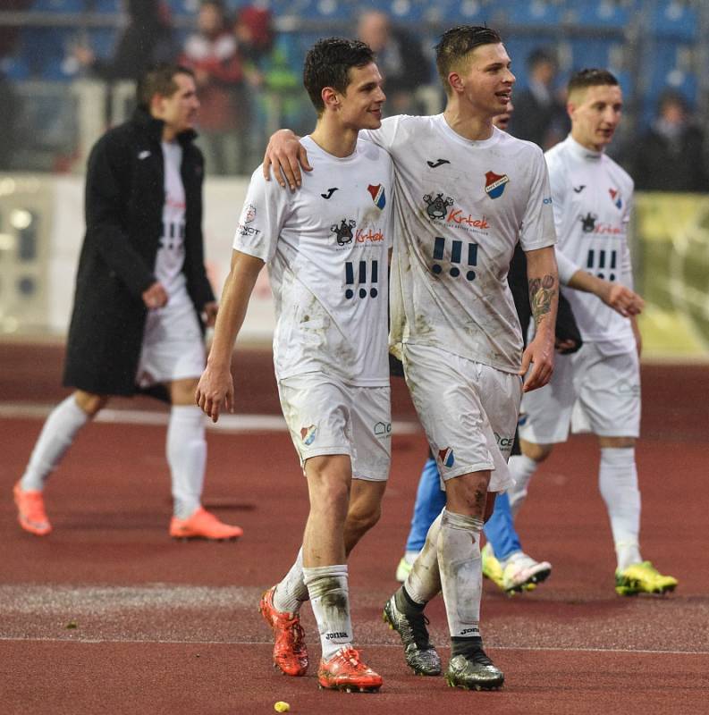 24. kolo první fotbalové ligy: Baník Ostrava – 1. FC Slovácko 2:1 (1:0) 