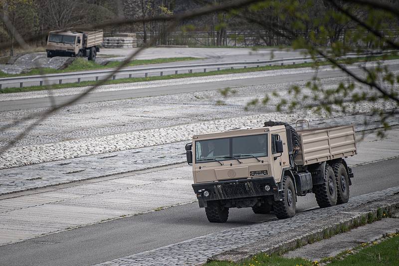 Představení v pořadí desetitisícího vozu Tatra vyrobeného ve společnosti TATRA TRUCKS a.s., 27. dubna 2022 v Kopřivnici.