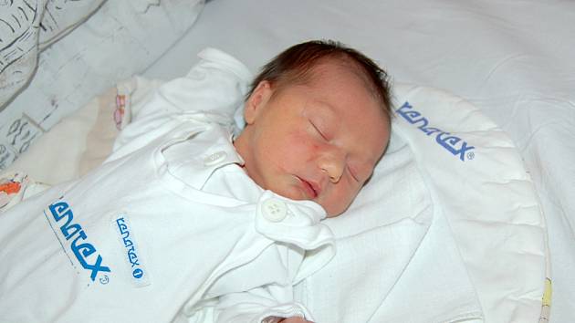 Nina Konseková, 9. 3. 2015, 3180 g, 49 cm, Havířov 