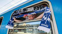 Derby Sigma vs. Baník táhne. Snímky z předchozího derby na Andrově stadionu a odjezd (příjezd) fanoušků Baníku do Olomouce.