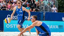 FIVB Světové série v plážovém volejbalu J&T Banka Ostrava Beach Open, 1. června 2019 v Ostravě. Na snímku (zleva) Ondrej Perusic (CZE), David Schweiner (CZE).