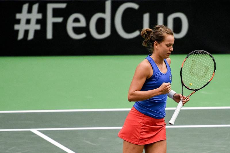 Fed Cup v Ostravě, neděle 12. února 2017, Barbora Strýcová (na snímku) vs. Lara Arruabarrenaová.