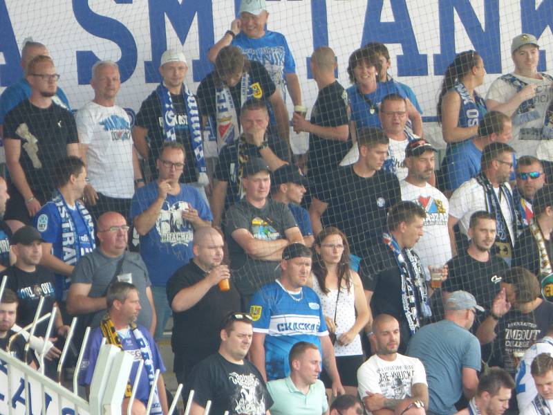 Fanoušci Baníku Ostrava v Jablonci (1. kolo ligy, 24. 7. 2021).