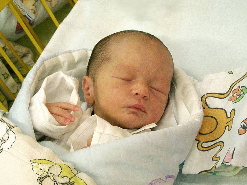 Dominik Kysela, 17. 9. 2012, 3060 g, 47 cm, Bohumín 