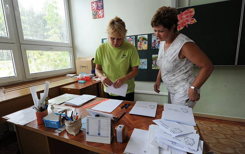 Na Základní škole Generála Janka v Ostravě-Mariánských Horách se pečlivě připravují nejen na prezidenta ale hlavně na prvňáčky.