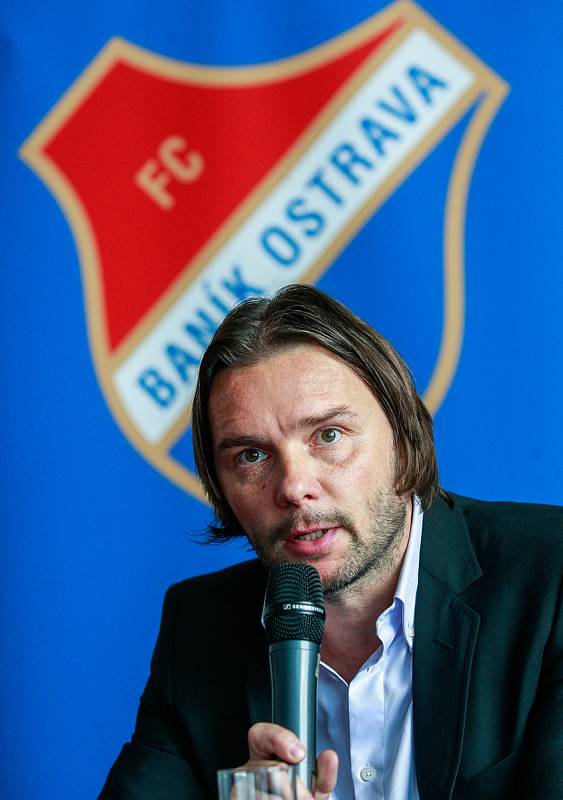 Tisková konference fotbalového klubu FC Baník Ostrava, na snímku Marek Jankulovski