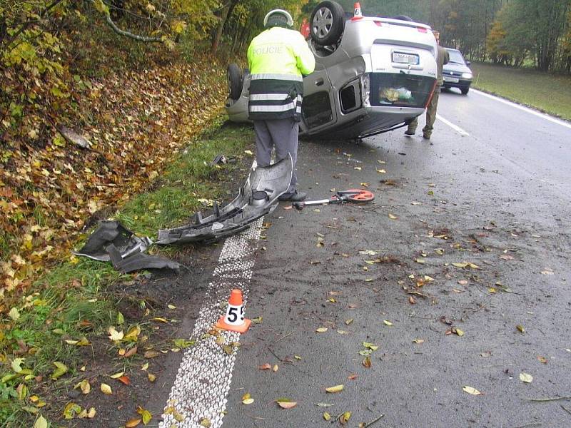 Suzuki na střeše u Písařova