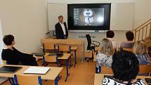 K základní škole v Moravičanech přibyla nová učebna.